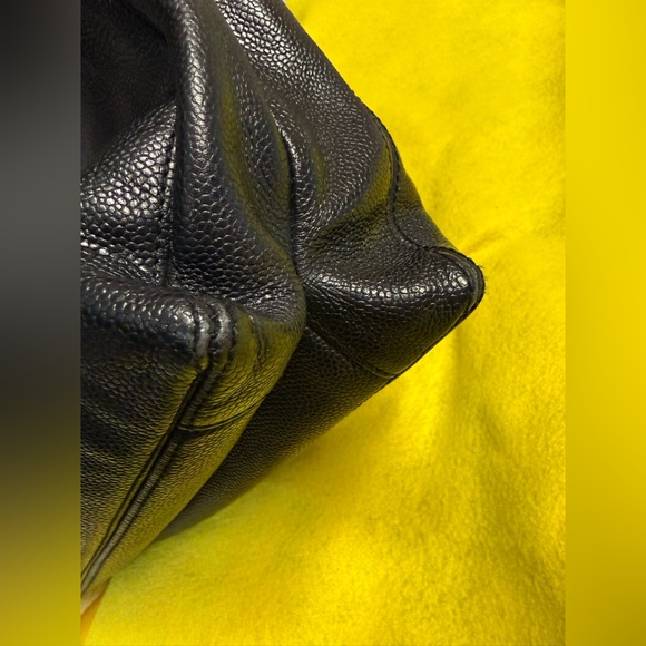 Chanel Black Leather Tote Bag - Picture 16 of 17